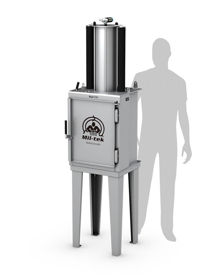 Schiaccia barattoli 2101S Mil-tek in acciaio inox con sagoma per il confronto delle dimensioni
