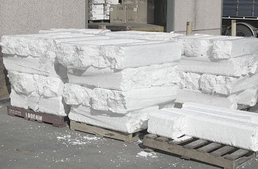 Blocchi di polistirolo compattato su pallet